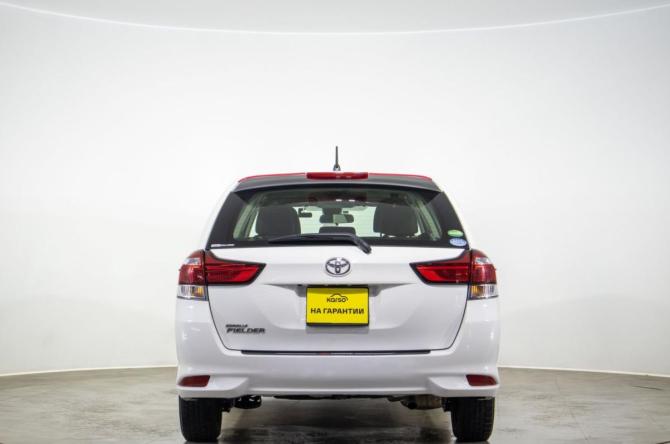 Toyota Corolla XI (E160 E170) Рестайлинг 2 с пробегом 2018 года, цена 1 499 000 рублей, 82000 км, универсал, Автокод Объявления