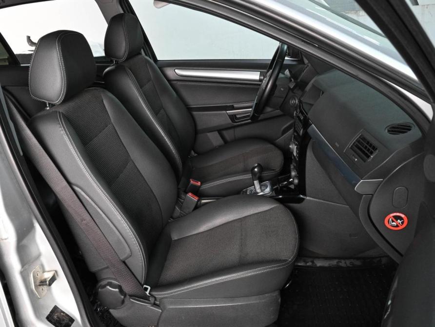 Opel Astra H Рестайлинг Ростов-на-Дону  - изображение 8