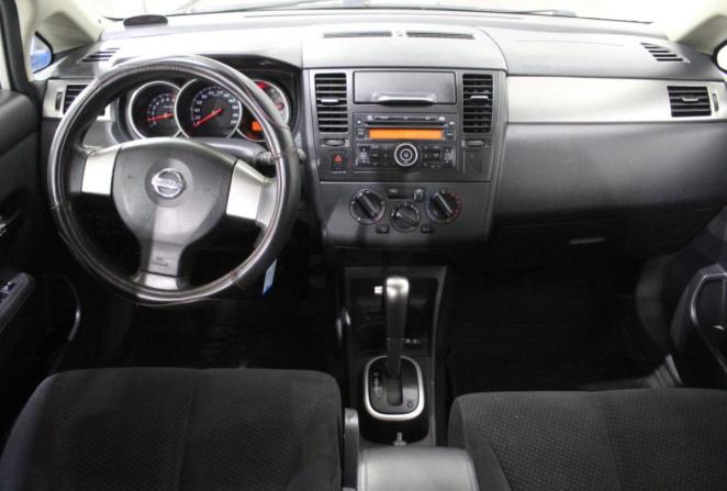 Nissan Tiida I Рестайлинг с пробегом 2011 года, цена 700 000 рублей, 226556 км, хэтчбек, Автокод Объявления