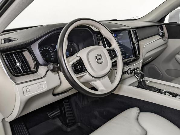 Volvo XC60 II с пробегом 2019 года, цена 3 400 000 рублей, 122658 км, внедорожник, Автокод Объявления