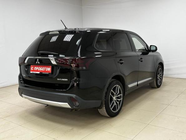 Mitsubishi Outlander III Рестайлинг 2 с пробегом 2015 года, цена 1 595 000 рублей, 182216 км, внедорожник, Автокод Объявления