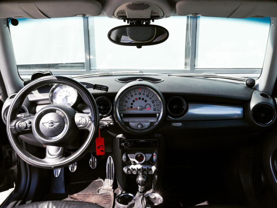 Mini Hatch II (R56) Екатеринбург  - изображение 16