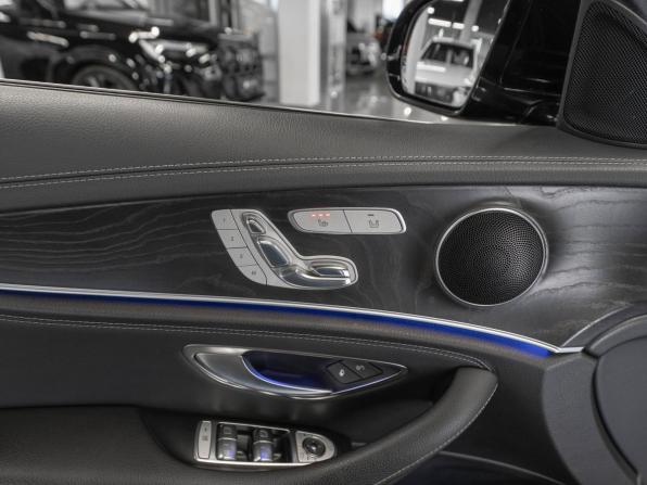 Mercedes-Benz E-Класс V (W213 S213 C238) с пробегом 2016 года, цена 3 480 000 рублей, 82246 км, седан, Автокод Объявления