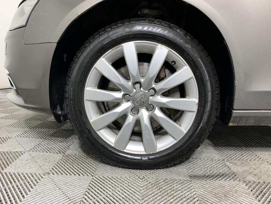 Audi A4 IV (B8) Рестайлинг Москва  - изображение 9