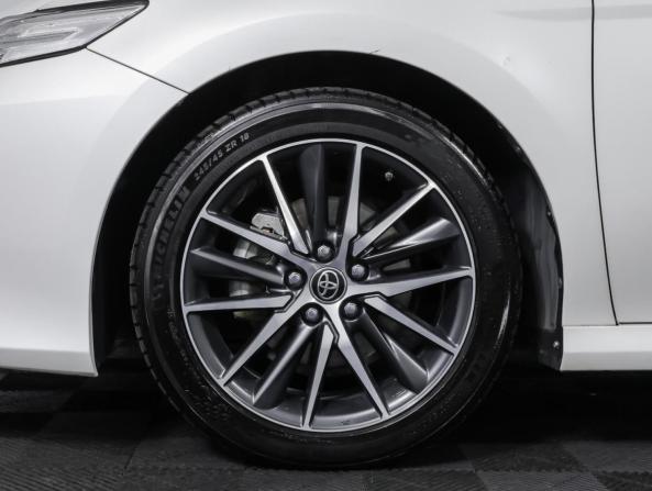 Toyota Camry VIII (XV70) Рестайлинг с пробегом 2021 года, цена 3 270 000 рублей, 71876 км, седан, Автокод Объявления