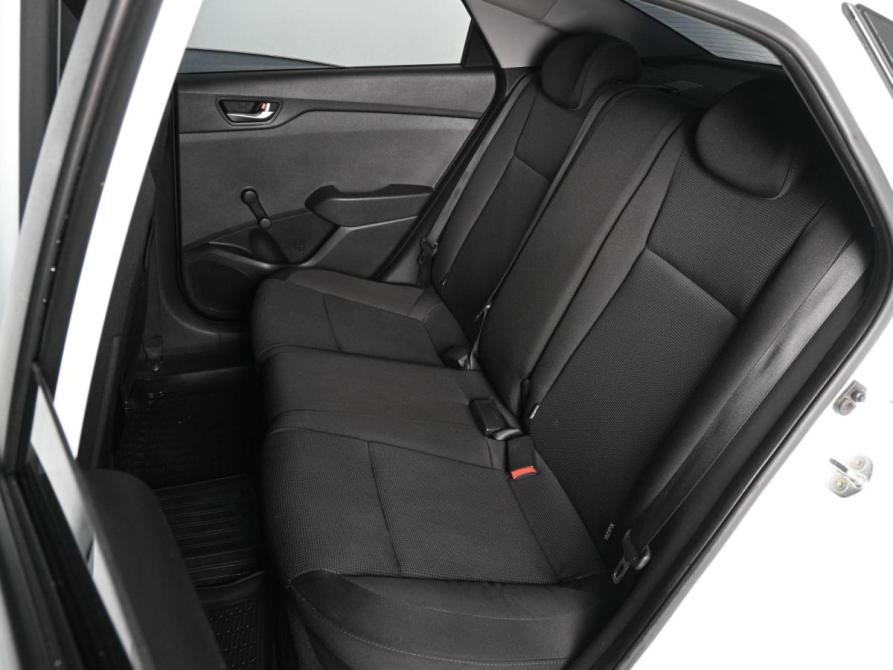 Hyundai Solaris II Ростов-на-Дону  - изображение 9