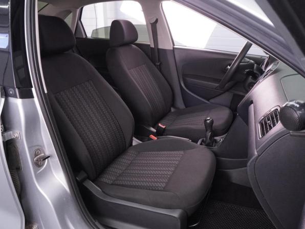Volkswagen Polo V Рестайлинг с пробегом 2016 года, цена 1 084 000 рублей, 160071 км, седан, Автокод Объявления