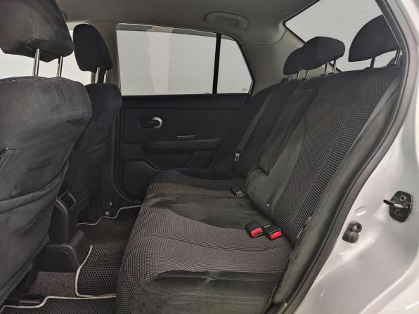 Nissan Tiida I Рестайлинг с пробегом 2010 года, цена 750 000 рублей, 189968 км, седан, Автокод Объявления
