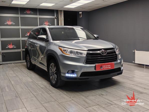 Toyota Highlander III (XU50) с пробегом 2014 года, цена 2 600 000 рублей, 182000 км, внедорожник, Автокод Объявления