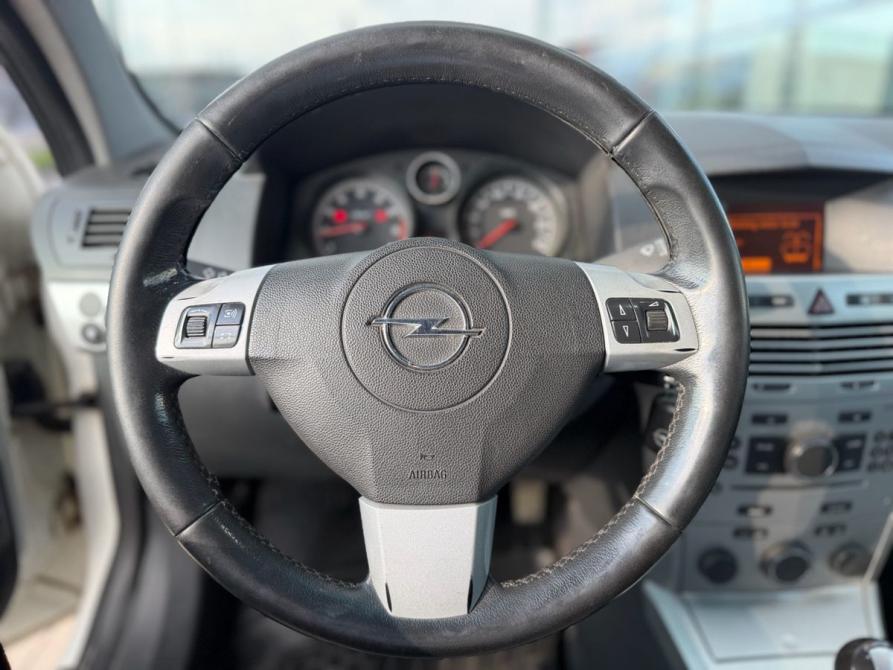 Opel Astra H Рестайлинг Владикавказ  - изображение 14