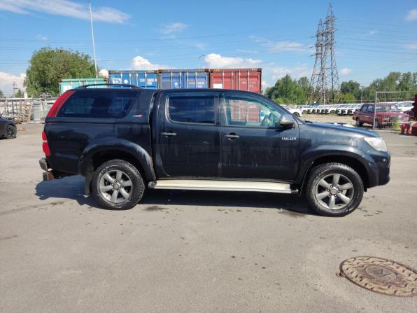 Toyota Hilux VII Рестайлинг с пробегом 2012 года, цена 1 789 000 рублей, 180710 км, пикап, Автокод Объявления