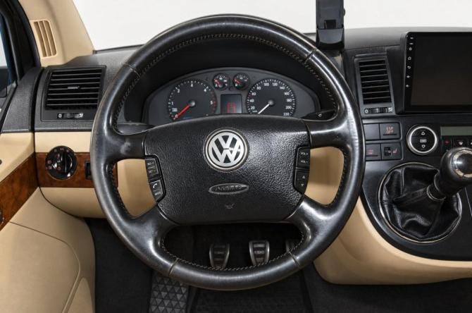 Volkswagen Multivan T5 с пробегом 2008 года, цена 1 499 000 рублей, 398000 км, минивэн, Автокод Объявления