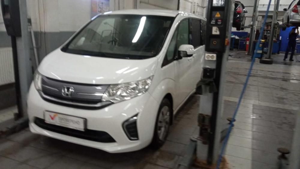Honda Stepwgn V Санкт-Петербург  - изображение 1