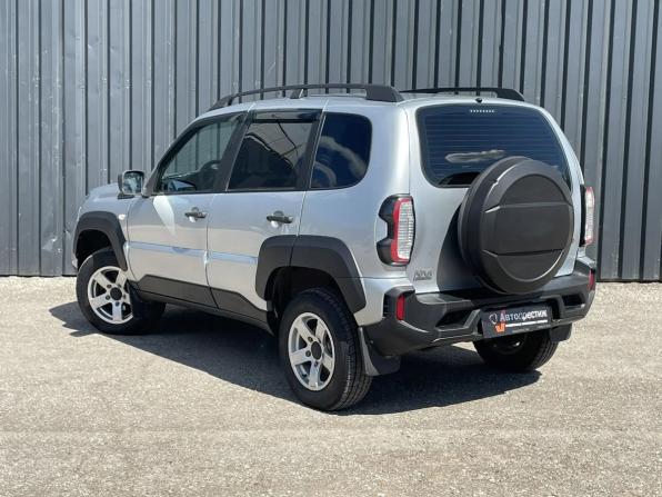 Lada (ВАЗ) Niva Travel I с пробегом 2023 года, цена 1 050 000 рублей, 33274 км, внедорожник, Автокод Объявления