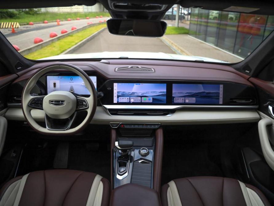 Geely Monjaro I Рестайлинг Санкт-Петербург  - изображение 12