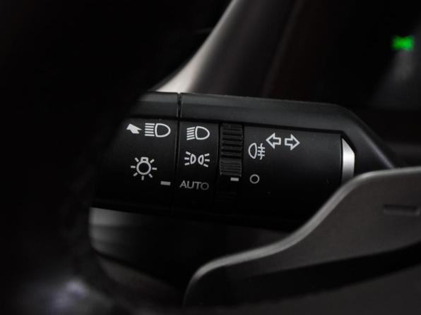 Lexus ES VII с пробегом 2018 года, цена 3 922 000 рублей, 103867 км, седан, Автокод Объявления