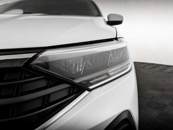 Volkswagen Polo VI с пробегом 2022 года, цена 1 525 000 рублей, 89293 км, лифтбек, Автокод Объявления
