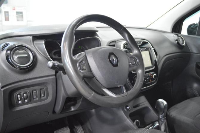 Renault Kaptur I с пробегом 2017 года, цена 1 390 000 рублей, 142586 км, внедорожник, Автокод Объявления