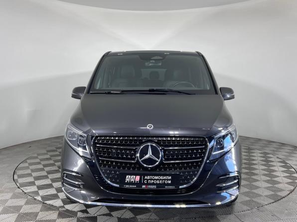 Mercedes-Benz V-Класс III (W447) Рестайлинг 2 с пробегом 2024 года, цена 10 899 000 рублей, 9692 км, минивэн, Автокод Объявления