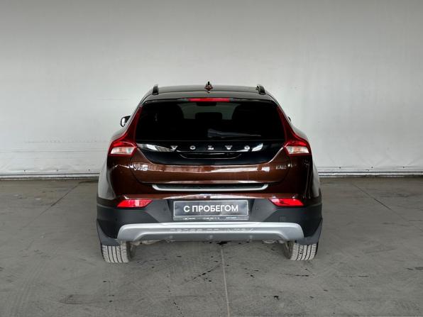 Volvo V40 Cross Country I Рестайлинг с пробегом 2016 года, цена 1 797 000 рублей, 145000 км, хэтчбек, Автокод Объявления