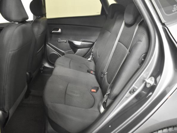 Kia Rio III Рестайлинг с пробегом 2016 года, цена 849 900 рублей, 192141 км, хэтчбек, Автокод Объявления
