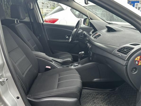 Renault Megane III Рестайлинг с пробегом 2014 года, цена 750 000 рублей, 130000 км, хэтчбек, Автокод Объявления