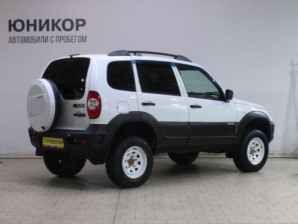 Chevrolet Niva I Рестайлинг с пробегом 2016 года, цена 739 000 рублей, 42976 км, внедорожник, Автокод Объявления