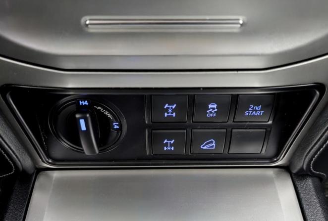 Toyota Land Cruiser Prado 150 Series Рестайлинг 3 с пробегом 2021 года, цена 5 980 000 рублей, 158000 км, внедорожник, Автокод Объявления