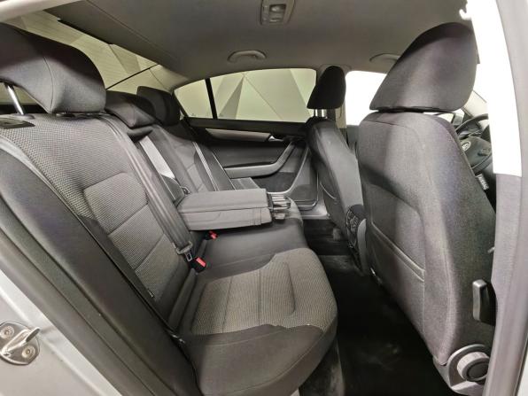Volkswagen Passat B7 с пробегом 2011 года, цена 895 000 рублей, 205932 км, седан, Автокод Объявления