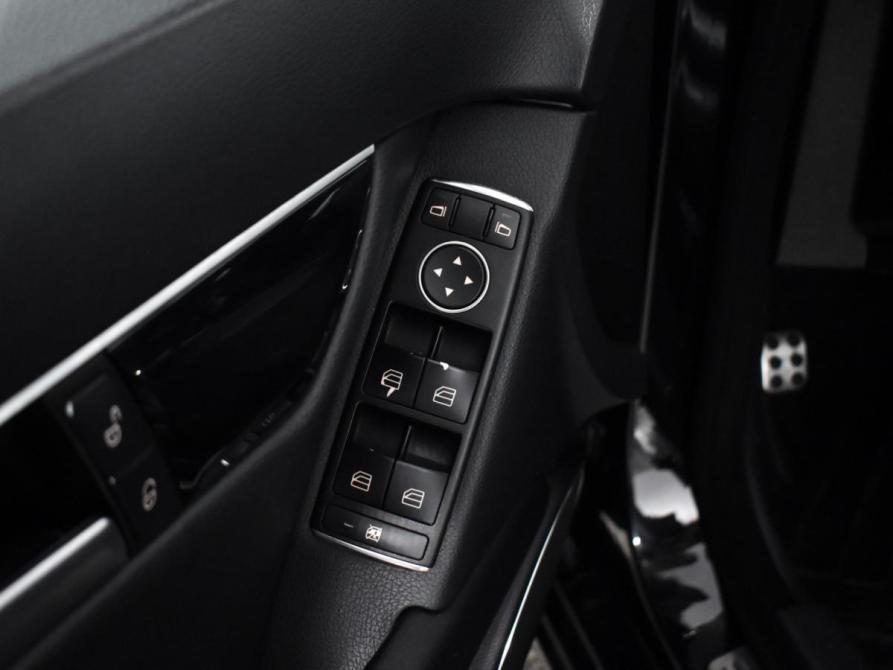 Mercedes-Benz C-Класс III (W204) Рестайлинг Санкт-Петербург  - изображение 11
