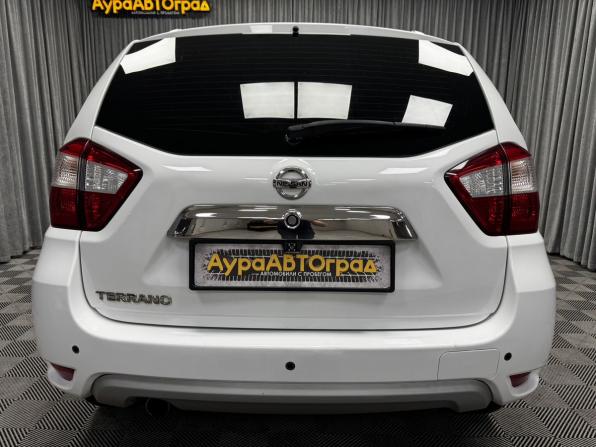 Nissan Terrano III (D10) с пробегом 2015 года, цена 977 000 рублей, 126052 км, внедорожник, Автокод Объявления