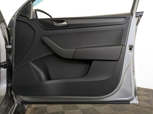 Volkswagen Polo VI с пробегом 2020 года, цена 1 550 000 рублей, 81971 км, лифтбек, Автокод Объявления
