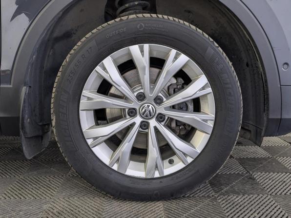 Volkswagen Tiguan II с пробегом 2017 года, цена 1 775 000 рублей, 203910 км, внедорожник, Автокод Объявления