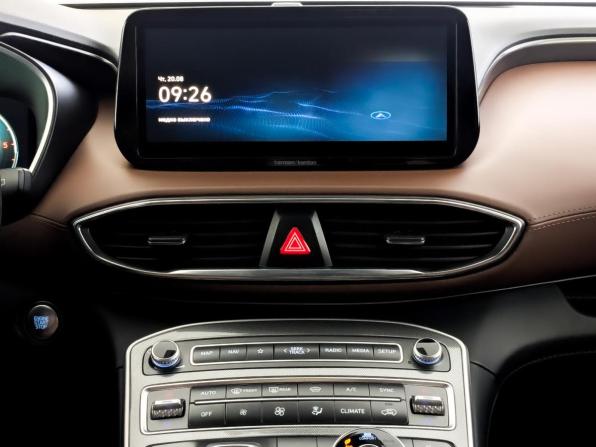 Hyundai Santa Fe IV Рестайлинг с пробегом 2022 года, цена 3 710 000 рублей, 87038 км, внедорожник, Автокод Объявления