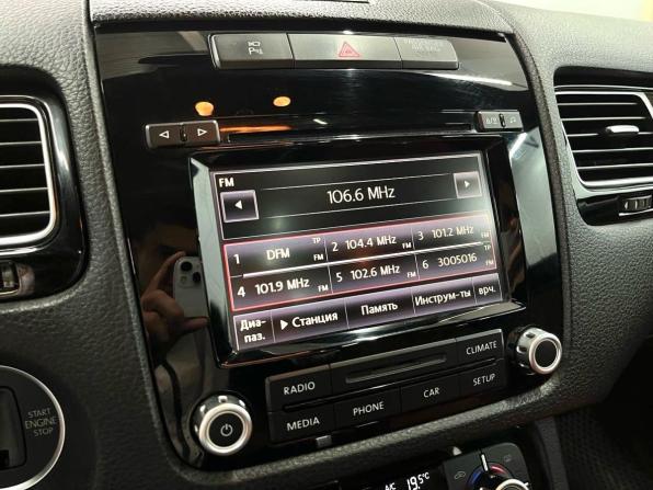 Volkswagen Touareg II с пробегом 2014 года, цена 2 379 900 рублей, 274300 км, внедорожник, Автокод Объявления