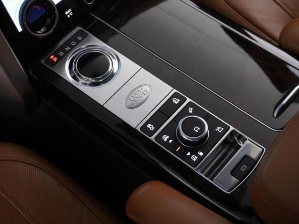 Land Rover Range Rover IV Рестайлинг с пробегом 2018 года, цена 6 699 699 рублей, 162861 км, внедорожник, Автокод Объявления