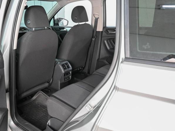 Volkswagen Tiguan II Рестайлинг с пробегом 2021 года, цена 2 649 000 рублей, 109878 км, внедорожник, Автокод Объявления