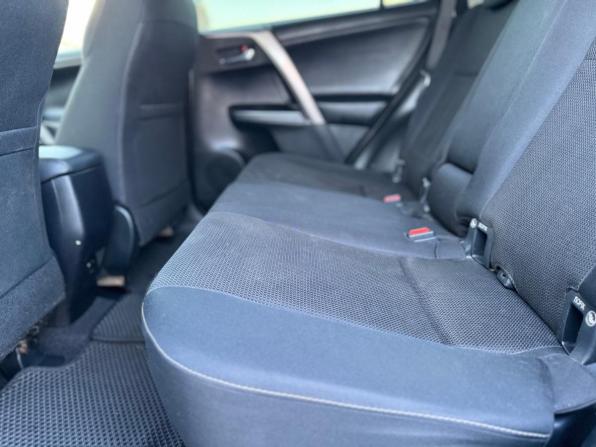 Toyota RAV4 IV (XA40) Рестайлинг с пробегом 2015 года, цена 2 250 000 рублей, 140000 км, внедорожник, Автокод Объявления