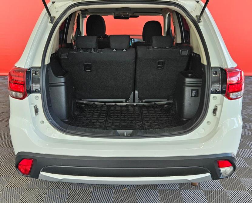 Mitsubishi Outlander III Рестайлинг 2 Вологда  - изображение 17