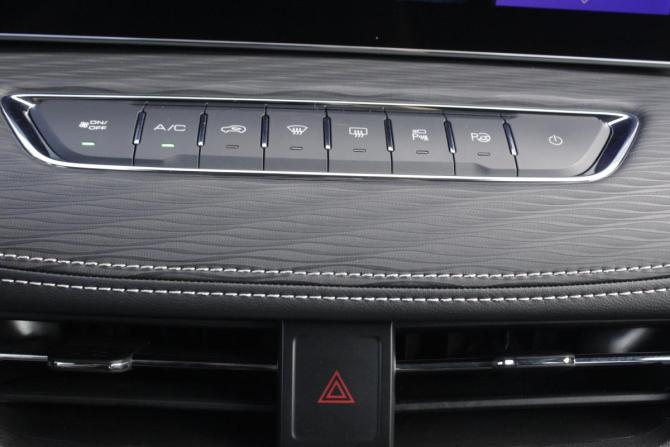Haval Jolion I с пробегом 2022 года, цена 1 970 000 рублей, 25383 км, внедорожник, Автокод Объявления