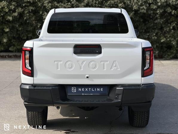 Новый Toyota Hilux IX 2026 года, цена 7 990 000 рублей, offers.body_type.unknown, Автокод Объявления