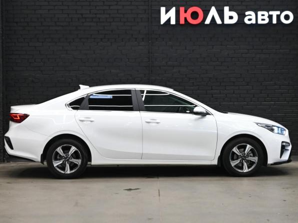 Kia Cerato IV с пробегом 2019 года, цена 1 950 000 рублей, 121142 км, седан, Автокод Объявления