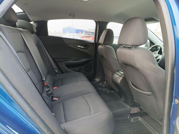 Chevrolet Malibu IX Рестайлинг с пробегом 2018 года, цена 1 349 000 рублей, 180380 км, седан, Автокод Объявления