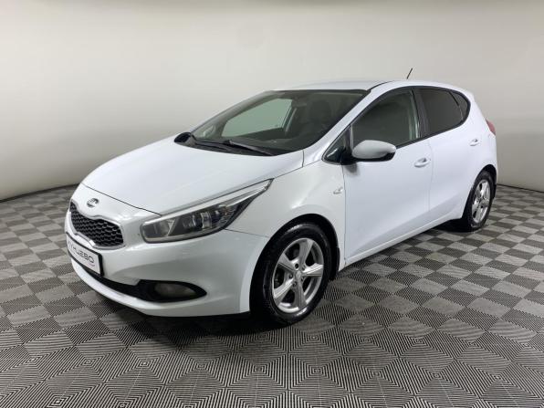 Kia Ceed II с пробегом 2014 года, цена 1 020 000 рублей, 121790 км, универсал, Автокод Объявления