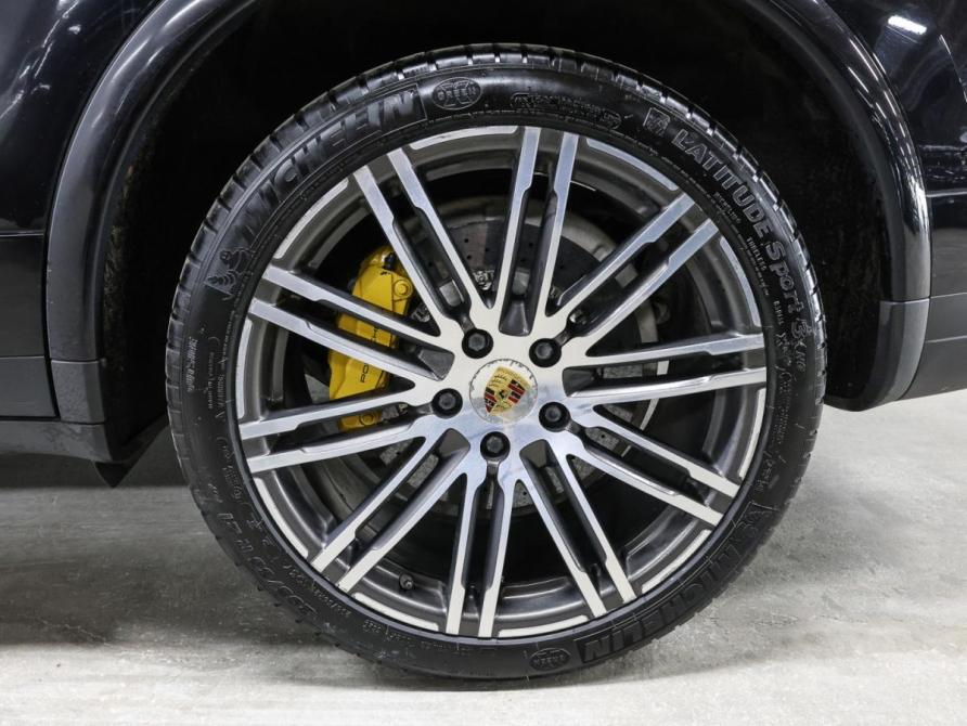Porsche Cayenne II Рестайлинг (958) Москва  - изображение 29