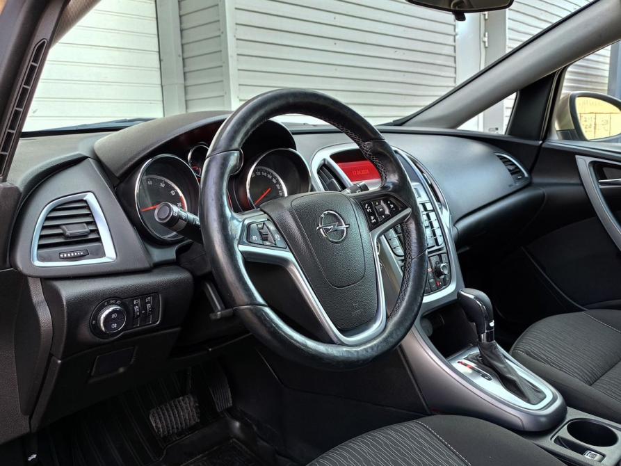 Opel Astra J Рестайлинг Казань  - изображение 9