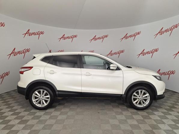 Nissan Qashqai II с пробегом 2016 года, цена 1 669 000 рублей, 144000 км, внедорожник, Автокод Объявления