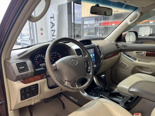 Toyota Land Cruiser Prado 120 Series Рестайлинг с пробегом 2007 года, цена 2 170 000 рублей, 374560 км, внедорожник, Автокод Объявления