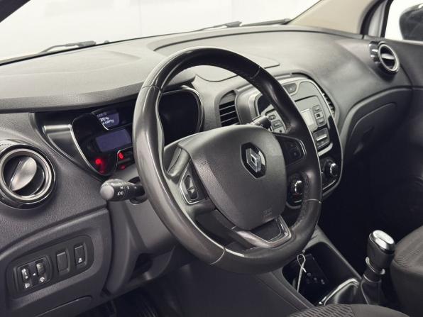 Renault Kaptur I с пробегом 2017 года, цена 1 170 000 рублей, 108888 км, внедорожник, Автокод Объявления