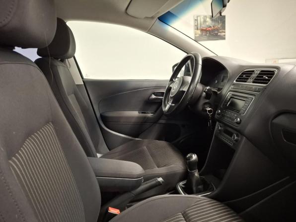Volkswagen Polo V с пробегом 2013 года, цена 468 000 рублей, 243501 км, седан, Автокод Объявления